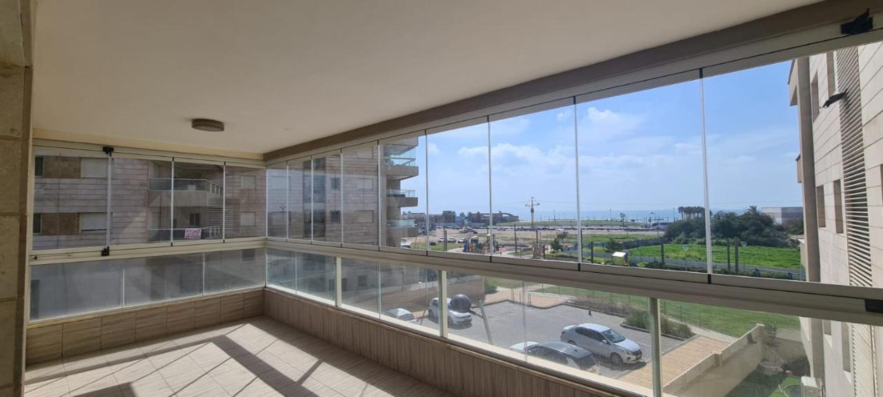 עכו דירה חדשה ליד הים- Akko-Brand New Apartment Екстер'єр фото